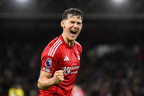 守门员在比 守门员在比